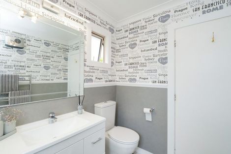 Photo of property in 18 Montrose Street, Gladstone, Invercargill, 9810