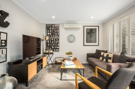 Photo of property in 5 Breakwater Way, Whitby, Porirua, 5024