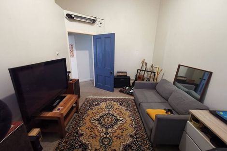 Photo of property in 47 Aurora Terrace, Kelburn, Wellington, 6012