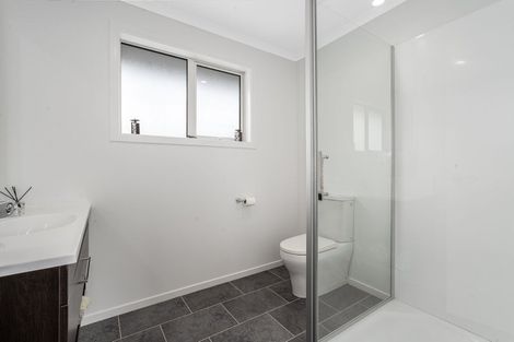 Photo of property in 190 Navigation Drive, Whitby, Porirua, 5024