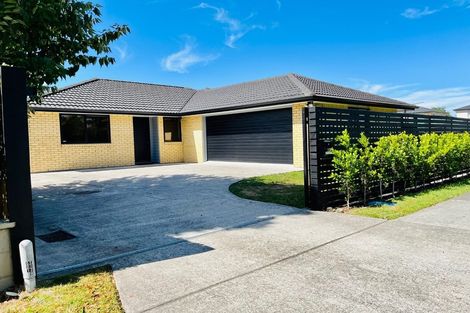 Photo of property in 32 Laurie Avenue, Papakura, 2110