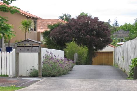 Photo of property in 52c Wainui Avenue, Point Chevalier, Auckland, 1022