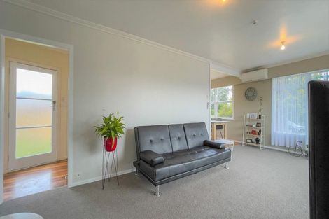 Photo of property in 5 Oxford Street, Tirau, 3410
