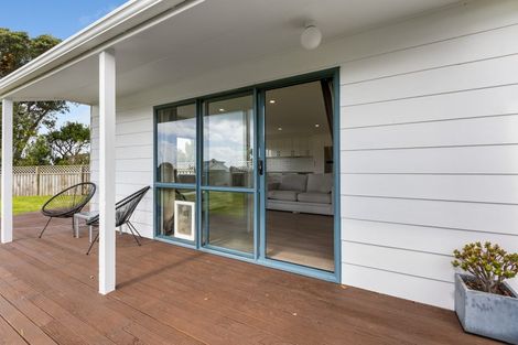 Photo of property in 10 Meade Place, Bell Block, New Plymouth, 4312
