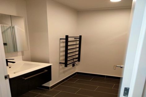 Photo of property in Queen's Residences, 2402/8 Airedale Street, Auckland Central, Auckland, 1010