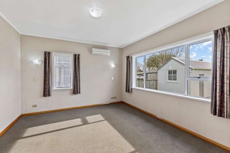 Photo of property in 23 Savage Crescent, West End, Palmerston North, 4412