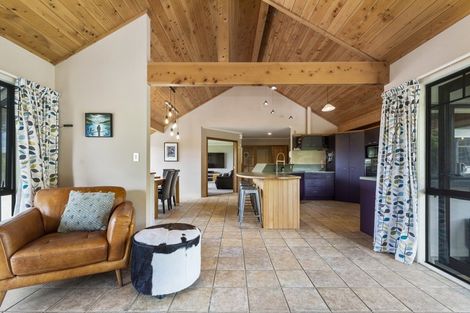 Photo of property in 28 Atkins Lane, Hamurana, Rotorua, 3097