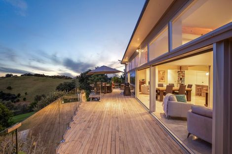 Photo of property in 143 Saqa Way, Matapouri, Whangarei, 0173