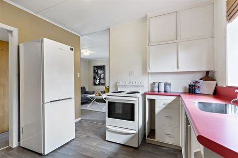 Photo of property in 21a Wallace Street, Featherston, 5710