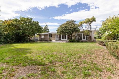 Photo of property in 11 Kingsgate Place, Burnside, Christchurch, 8053