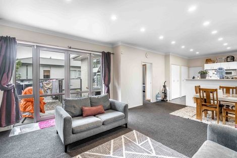 Photo of property in 124 Newcastle Street, Windsor, Invercargill, 9810