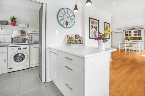 Photo of property in 32 Thimble Lane, Whitby, Porirua, 5024