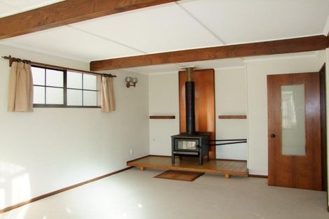 Photo of property in 1 Duthie Street, Milton, 9220