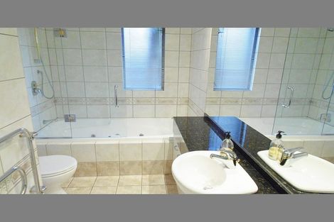 Photo of property in 1 Awarua Crescent, Orakei, Auckland, 1071