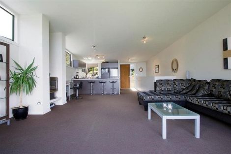 Photo of property in 6b Miller Place, Sunshine Bay, Queenstown, 9300