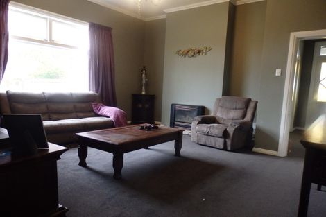 Photo of property in 233 Shakespeare Street, Leamington, Cambridge, 3432