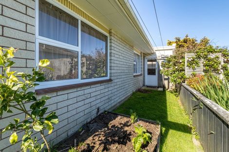 Photo of property in 1/95 Wallace Place, Westown, New Plymouth, 4310