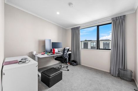 Photo of property in 8/6 Onekiritea Road, Hobsonville, Auckland, 0616