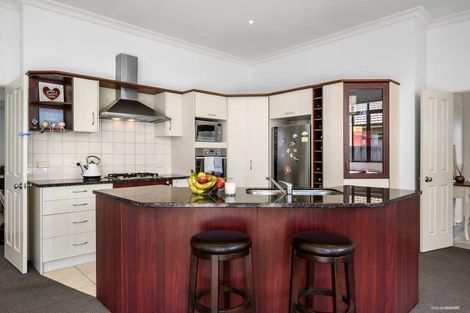 Photo of property in 5 Sayes Close, East Tamaki, Auckland, 2013