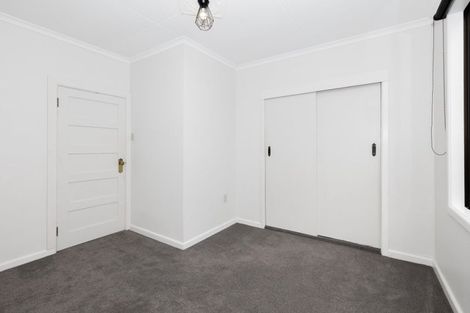 Photo of property in 76a Wood Street, Takaro, Palmerston North, 4410