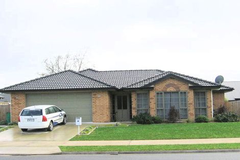 Photo of property in 11 Coleraine Drive, Rototuna, Hamilton, 3210