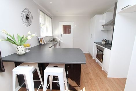 Photo of property in 6 Fawn Street, Cannons Creek, Porirua, 5024