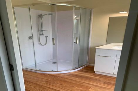 Photo of property in 43 Orlando Crescent, Waimairi Beach, Christchurch, 8083