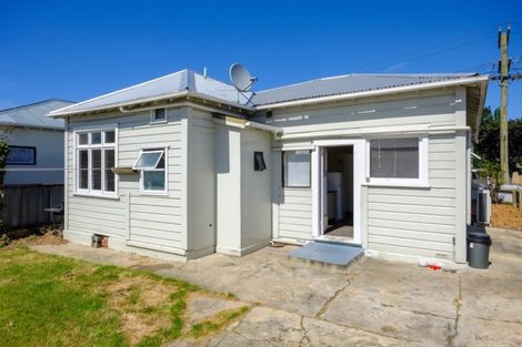 Photo of property in 38 Kirkcaldy Street, South Dunedin, Dunedin, 9012