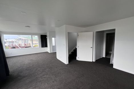 Photo of property in 6b Ahuriri Street, Strathmore Park, Wellington, 6022