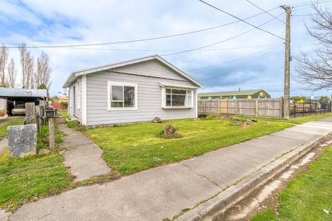 Photo of property in 98 Hokonui Drive, Gore, 9710