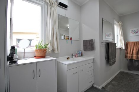 Photo of property in 65 Royal Terrace, Alexandra, 9320