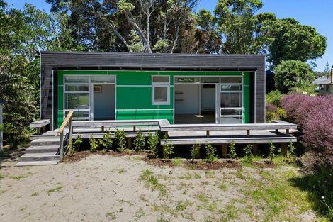 Photo of property in 23a Toi Street, Otaki Beach, Otaki, 5512