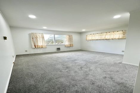 Photo of property in 86 Marlborough Avenue, Glenfield, Auckland, 0629