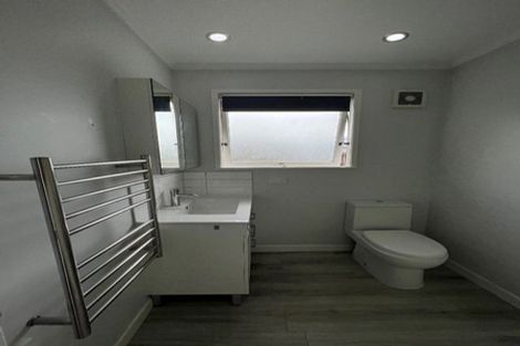 Photo of property in 27 Alma Crescent, Papakura, 2110