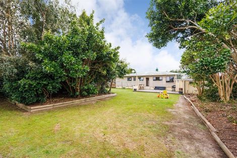 Photo of property in 2 Oaklea Avenue, Marton, 4710