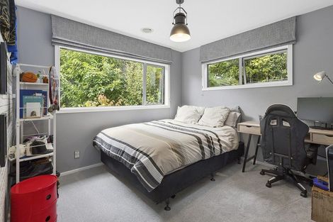 Photo of property in 405b Karori Road, Karori, Wellington, 6012