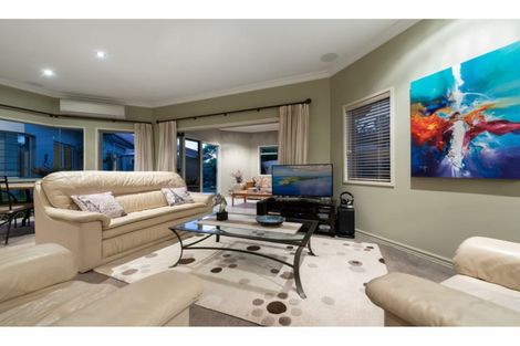 Photo of property in 18 Bermuda Drive, Papamoa Beach, Papamoa, 3118