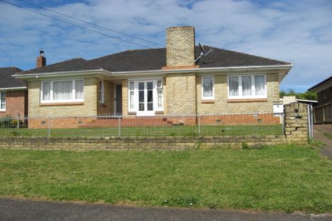 Photo of property in 4 Kohanga Road, Mangere Bridge, Auckland, 2022