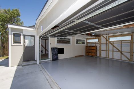 Photo of property in 75 Bower Avenue, New Brighton, Christchurch, 8083
