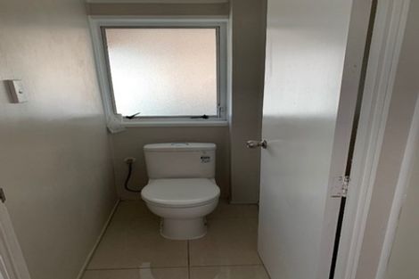 Photo of property in 19 Innismara Avenue, Wattle Downs, Auckland, 2103