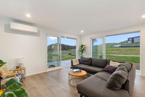 Photo of property in 35 Weka Street, Mangawhai, 0505