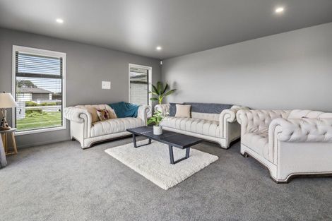 Photo of property in 159 Shillingford Boulevard, Rolleston, 7615