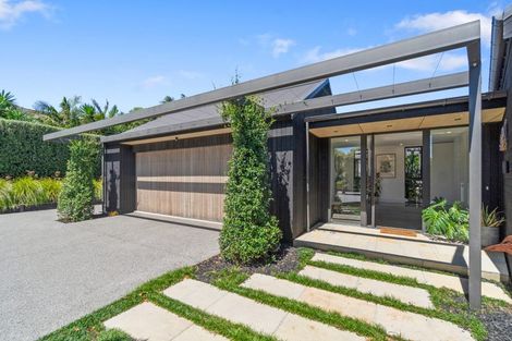 Photo of property in 28 Capriole Crescent, Kingseat, Papakura, 2580