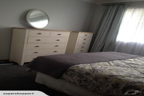 Photo of property in 16 Freyberg Street, Roslyn, Palmerston North, 4414