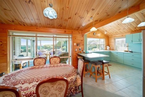 Photo of property in 437 Turuturu Road, Hawera, 4674