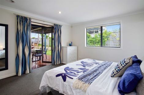 Photo of property in 85 Beatty Road, Pukekohe, 2120