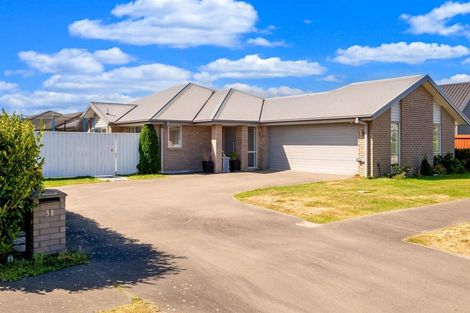 Photo of property in 38 Greenwich Street, Halswell, Christchurch, 8025