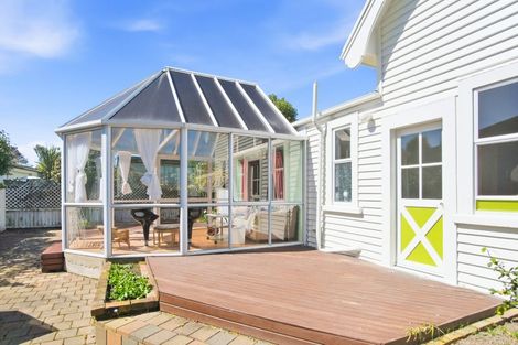 Photo of property in 133 Somerfield Street, Somerfield, Christchurch, 8024