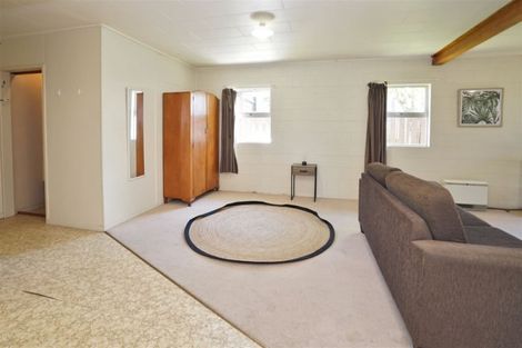 Photo of property in 28 Pelorus Street, Glenview, Hamilton, 3206