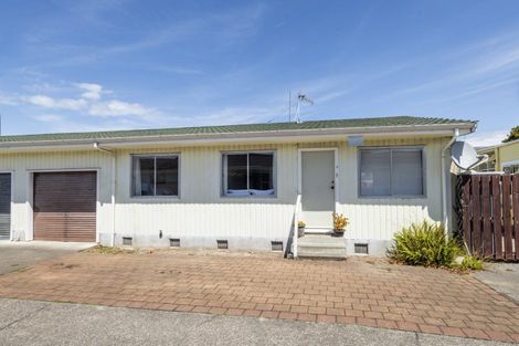 Photo of property in 2/97 Nelson Crescent, Napier South, Napier, 4110